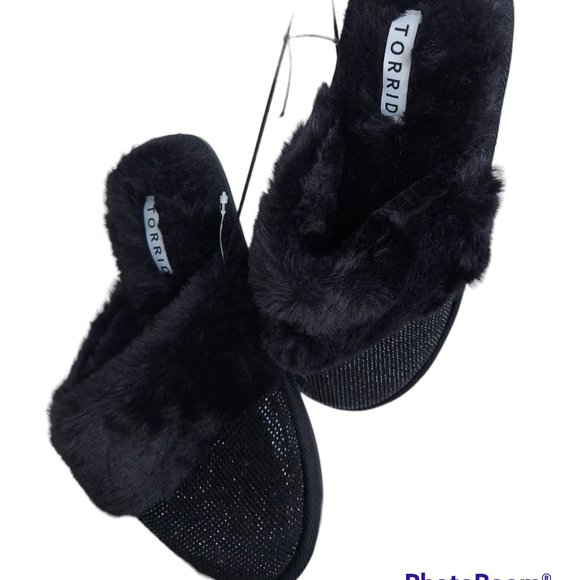 Torrid Slip-On Embellished Slipper Black Women's Size 7 NWOT - Picture 2 of 5